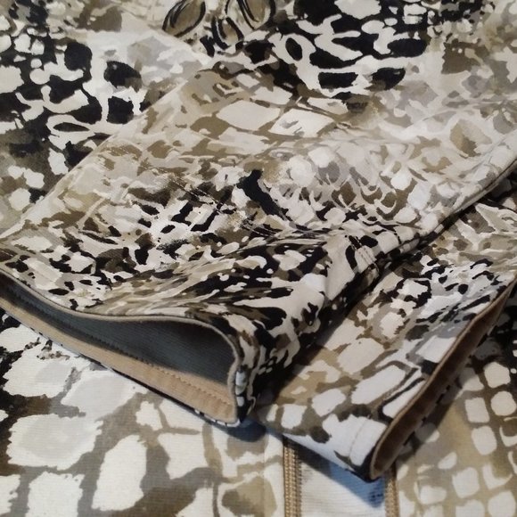 Alia Petite Set- Zipper Jacket & 3/4 Sleeve Shirt - Picture 6 of 15